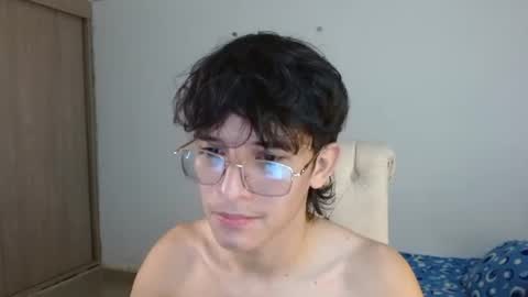 Snapshot of noah_millerx_ chatting on 22, 6, 2026 noah online show from 22, 6, 2026