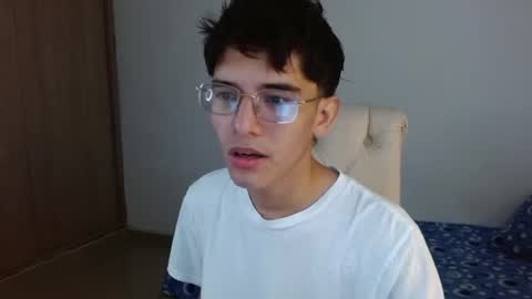 Snapshot of noah_millerx_ chatting on 24, 6, 2026 noah online show from 24, 6, 2026