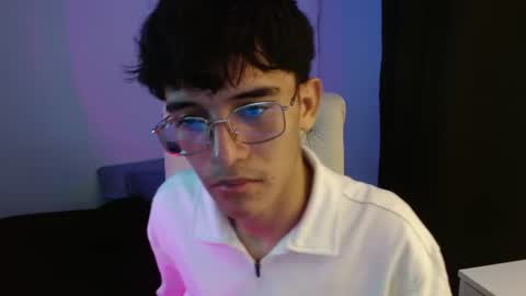 Snapshot of noah_millerx_ chatting on 9, 7, 2026 noah online show from 9, 7, 2026