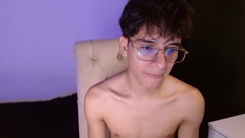 Snapshot of noah_millerx_ chatting on 25, 7, 2026 noah online show from 25, 7, 2026