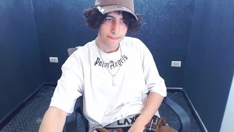 Snapshot of noah_sokolov chatting on 6, 11, 2025 noah_sokolov online show from 6, 11, 2025