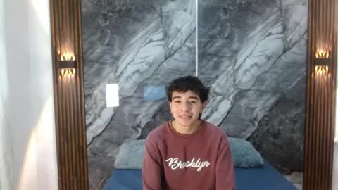 Snapshot of noahwalker__ chatting on 14, 4, 2026 online show from 14, 4, 2026