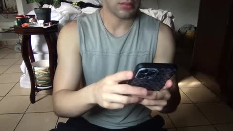 Snapshot of nobudget06 chatting on 8, 12, 2024 nobudget06 online show from 8, 12, 2024