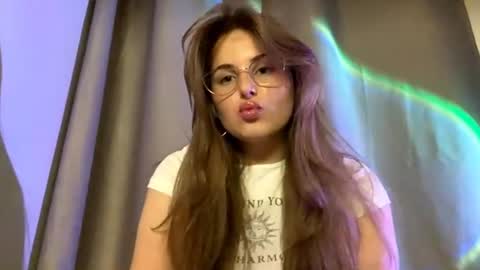 Anna online show from 27, 7, 2026