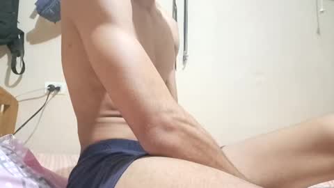 Snapshot of nofacebaby_ chatting on 23, 10, 2025 nofacebaby_ online show from 23, 10, 2025