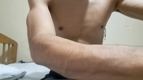 Snapshot of nofacebaby_ chatting on 31, 10, 2025 nofacebaby_ online show from 31, 10, 2025