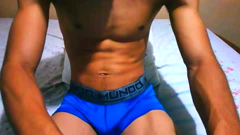 Snapshot of nofacebaby_ chatting on 13, 11, 2025 nofacebaby_ online show from 13, 11, 2025