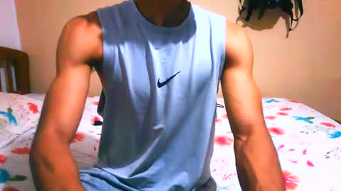 Snapshot of nofacebaby_ chatting on 18, 11, 2025 nofacebaby_ online show from 18, 11, 2025