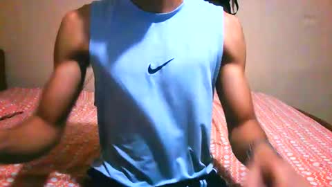 Snapshot of nofacebaby_ chatting on 5, 12, 2025 nofacebaby_ online show from 5, 12, 2025