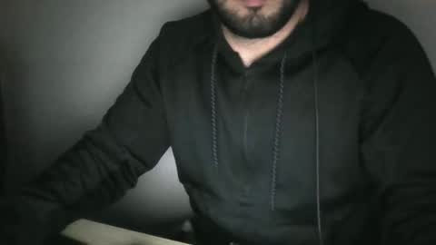 nogueiira98 online show from 18, 5, 2026