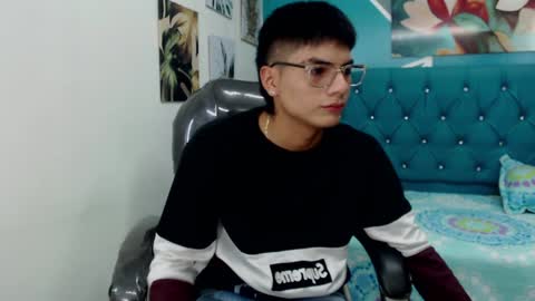 Snapshot of noha_scott chatting on 22, 1, 2025 Noha Scott online show from 22, 1, 2025