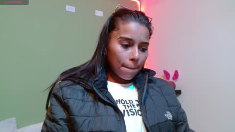 Noha Thomson online show from 28, 1, 2025