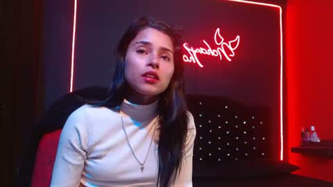 Noha Thomson online show from 18, 6, 2026