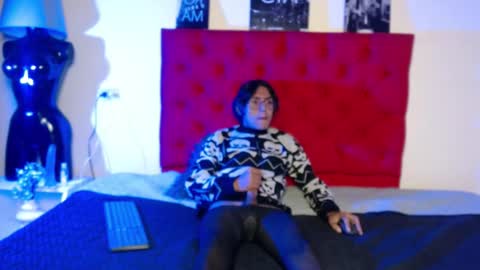 Snapshot of noire_boy27 chatting on 28, 2, 2026 Noire online show from 28, 2, 2026