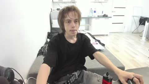 nolan_sagee online show from 19, 6, 2026