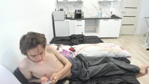 nolan_sagee online show from 22, 6, 2026