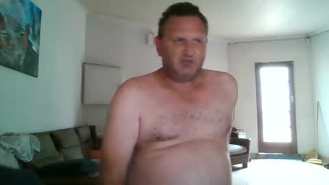 Snapshot of nollie244 chatting on 2, 2, 2025 Nollie online show from 2, 2, 2025