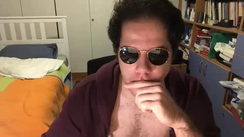 Snapshot of nongay379444 chatting on 2, 1, 2025 nongay379444 online show from 2, 1, 2025