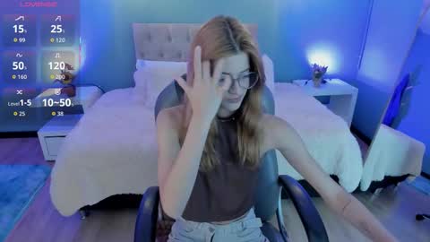 Snapshot of nora_vennucci chatting on 3, 3, 2026 Nora online show from 3, 3, 2026