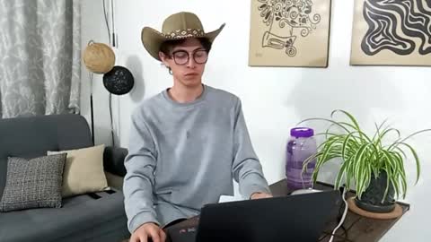 Snapshot of norehg__ chatting on 31, 10, 2025 Norehg online show from 31, 10, 2025