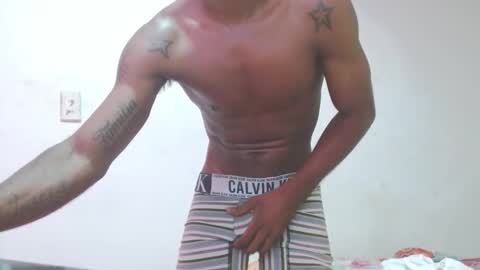 Snapshot of noreno9159 chatting on 16, 11, 2025 noreno9159 online show from 16, 11, 2025