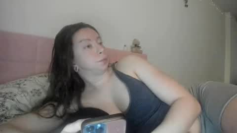 Emily snow online show from 20, 2, 2026