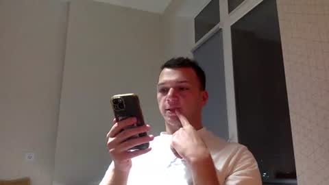 Justin online show from 11, 4, 2026