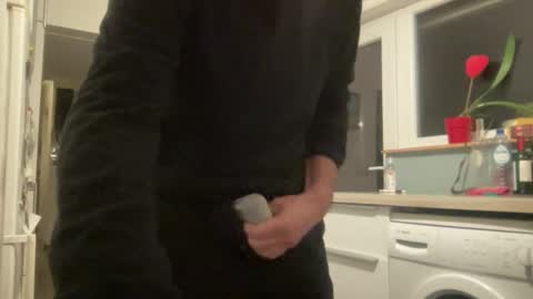 noux69 online show from 12, 11, 2025