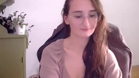 Snapshot of nova_mystic chatting on 14, 10, 2025 nova_mystic online show from 14, 10, 2025