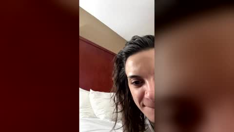 Snapshot of novannearckey chatting on 3, 3, 2026 Nova Anne online show from 3, 3, 2026