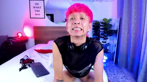 Snapshot of novaybrian chatting on 3, 3, 2025 NovayBrian online show from 3, 3, 2025