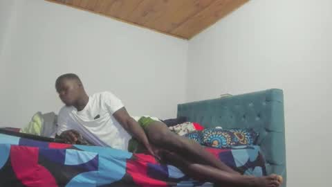 Snapshot of nreus chatting on 30, 10, 2025 nreus online show from 30, 10, 2025