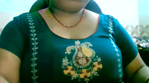nsexyladdy online show from 11, 5, 2026