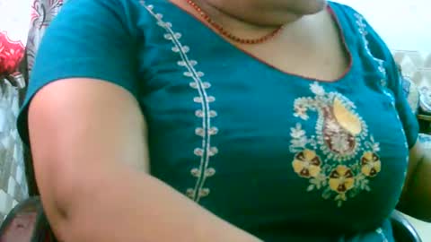 nsexyladdy online show from 12, 5, 2026