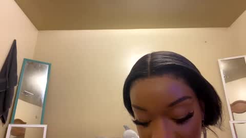 Snapshot of nu_bi_an chatting on 11, 12, 2024 Nubian online show from 11, 12, 2024