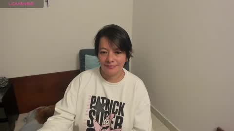 Snapshot of nuit_rose chatting on 24, 1, 2025 nuit_rose online show from 24, 1, 2025