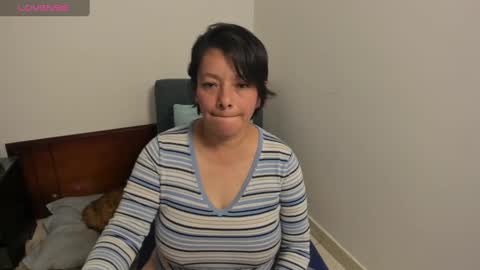 Snapshot of nuit_rose chatting on 7, 2, 2025 nuit_rose online show from 7, 2, 2025