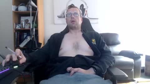 Snapshot of nursefan chatting on 5, 10, 2025 nursefan online show from 5, 10, 2025