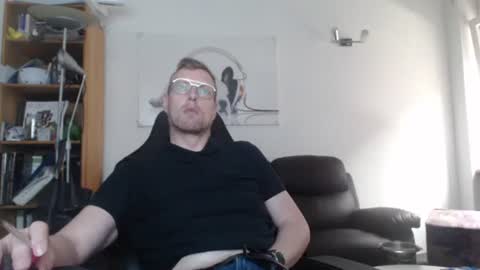 Snapshot of nursefan chatting on 8, 10, 2025 nursefan online show from 8, 10, 2025