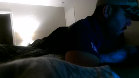 nuttincowboy727272 online show from 22, 12, 2025