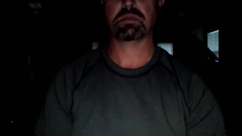 nvrenuff1979 online show from 6, 10, 2025