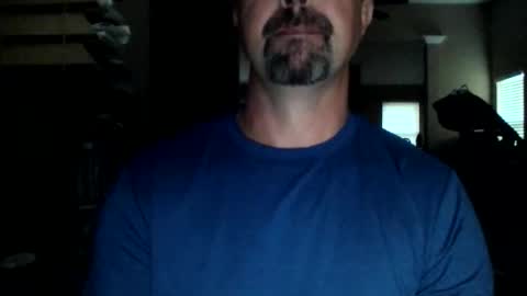 nvrenuff1979 online show from 22, 4, 2026