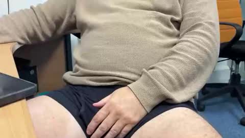 Snapshot of nwswingman69 chatting on 17, 9, 2025 nwswingman69 online show from 17, 9, 2025