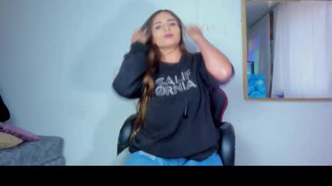 Laura nyu online show from 12, 1, 2026