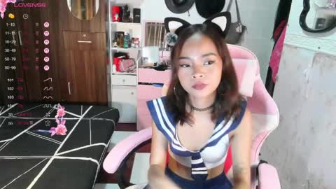 Snapshot of nyx_huntrix27 chatting on 15, 5, 2026 nyx online show from 15, 5, 2026