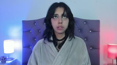   online show from 24, 1, 2025