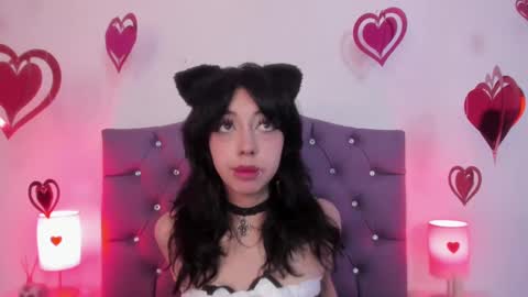   online show from 13, 2, 2025