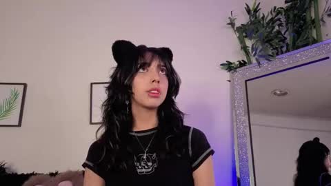   online show from 7, 10, 2025