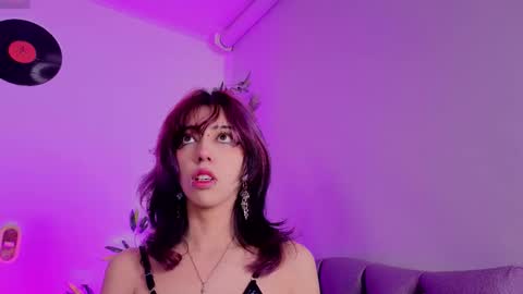   online show from 13, 1, 2026