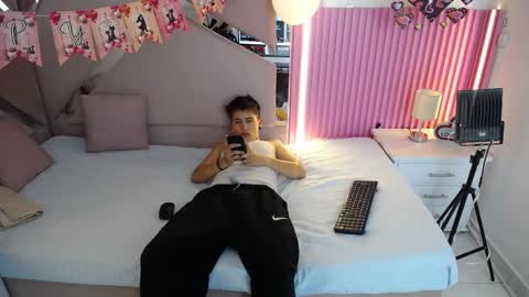 Snapshot of oblivionlove chatting on 23, 2, 2026 oblivionlove online show from 23, 2, 2026